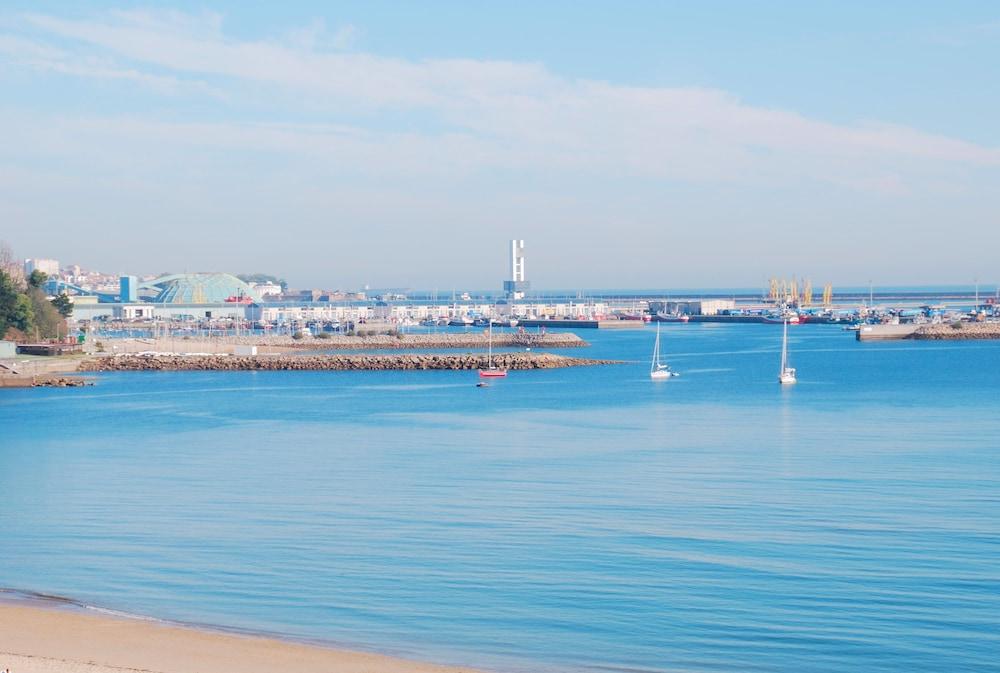 Hotel Faranda Rias Altas, Ascend Hotel Collection Perillo Екстер'єр фото