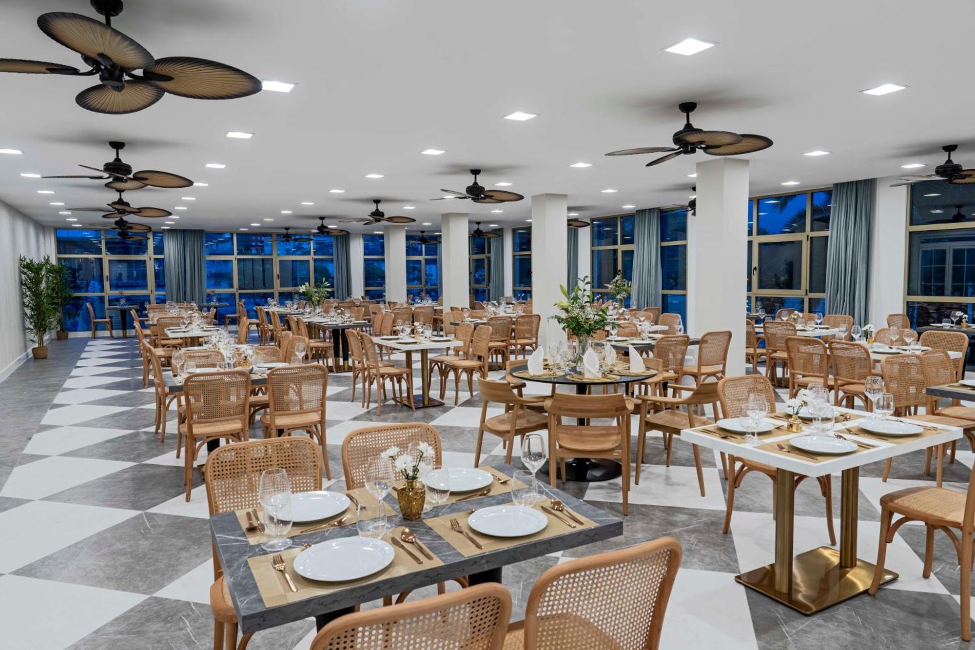 Hotel Faranda Rias Altas, Ascend Hotel Collection Perillo Екстер'єр фото